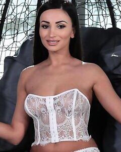 Alyssia Kent
