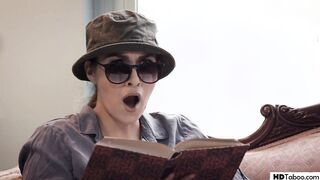 PAWG Office Slut fucks cheater hubby