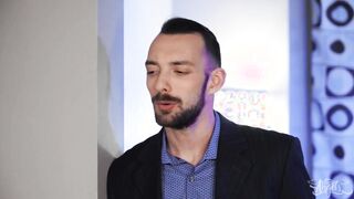 White shaft for redhead trans Foxxy