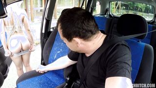 Adorable Blonde TEEN Gets Driver´s Lesson