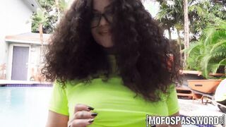 Heavy ebony Remy Woods craves shaft even with people around them