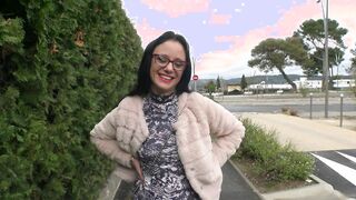 Angelina, 27, manager of a brewery!