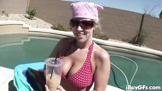 Carolyn Reese with big tits shower cunt