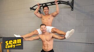 Dale Dominates Johnny Donovan's Mouth & Booty