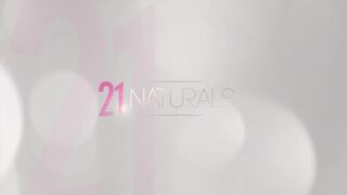 Latin slut Veronica Leal sitting on Charlie Dean's cock