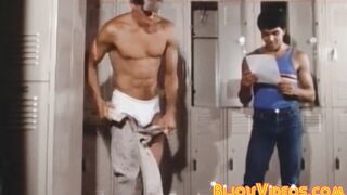 Homosexual threesome with athletic looking shaft munchers