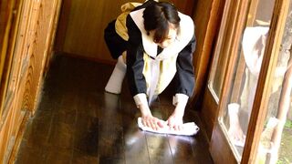 Aoba Itou does some prick cleaning in kitchen