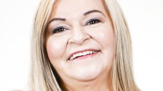 Foot licking & Old granny fuck