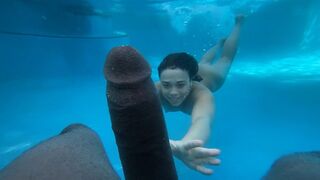 Underwater Sex Amateur Teen Crushed By big black dick Big Black Prick