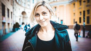 Sexy steamy MILF sucking & fucking her butt off