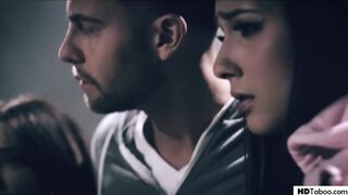 Nymphomaniacs Reverse Gangbanged The Therapist Man