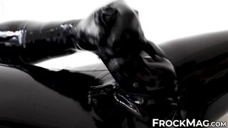 Passionate shaft stroking session by fetish Rubber Covered