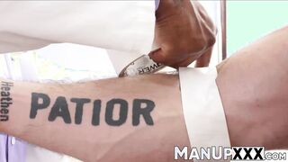 Horny doc pleases his patient for himself