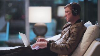 Blonde Kiara Cole is an Irresistible VIXEN Cutiepie