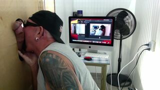 Hung Stud Gloryhole Suck Off