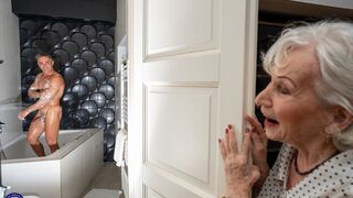 70yo gilf joined to bath with her muscled toyboy