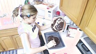 Teen topanga solo in kitchen