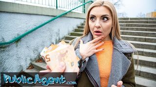 Russian Blonde Caty Kiss Hungry for Shaft