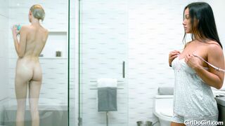 Im sharing a shower with my milfs Girlfriend