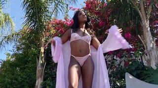 Sexy posing with ebony hot girl & perfect pool masturbation for the Playboy