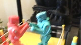 Amateur Girlfriend Misty gives close up blowjob