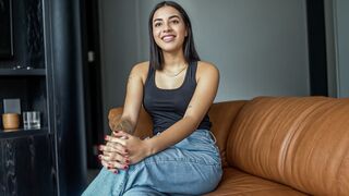 Tiny tits big round ass Amateur 18yo Colombian sexy POV cowgirl fake casting!