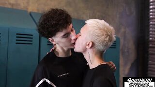 SOUTHERNSTROKES Tattooed Max Gen Loves Karol Gajda Tight Butt